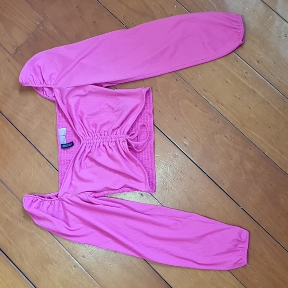 H&M Tops - Long sleeve top, size M